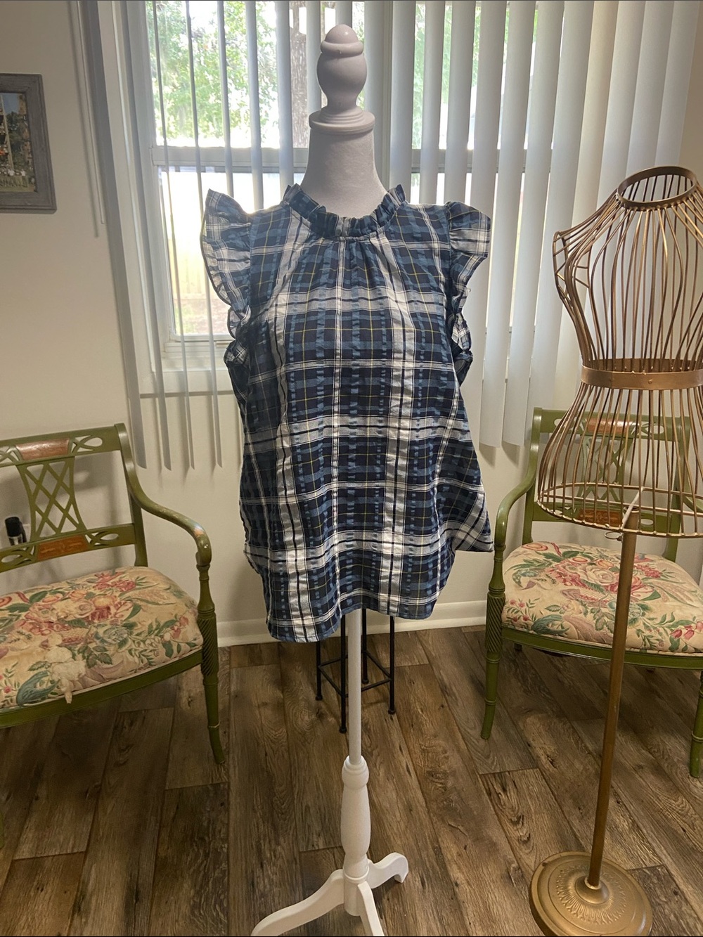 Loft Blue Plaid Ruffle Sleeve Women’s Top